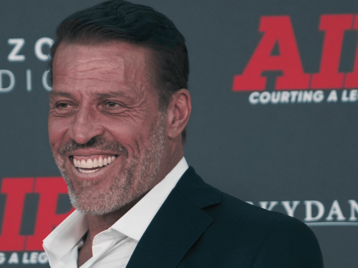 Tony-Robbins-NuCalm-football4football